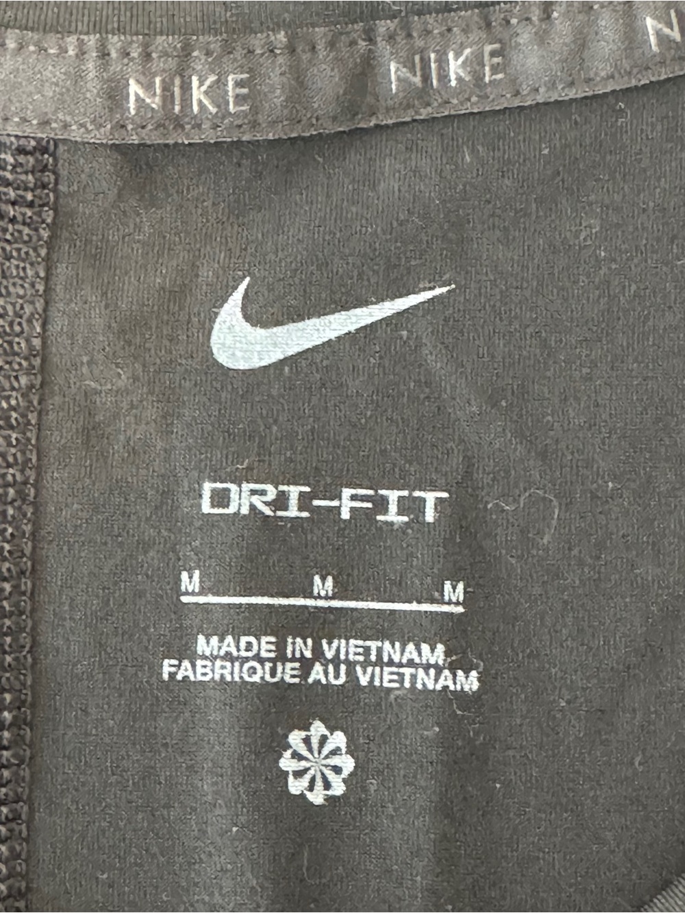 Nike Black Cropped Performance Tee with White Swoosh - Picture 5 of 5